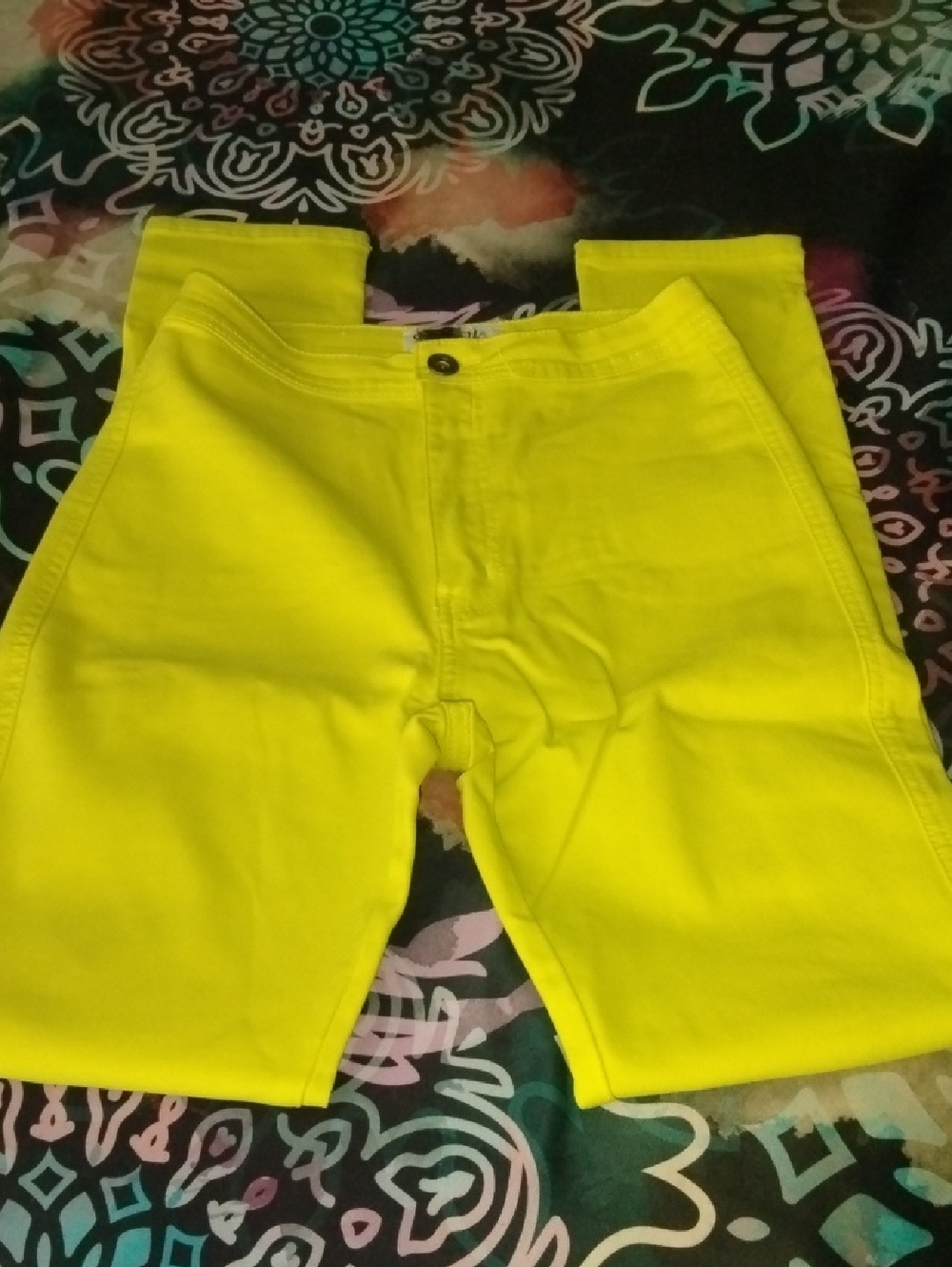 Women’s Skinny Jeans - Bright Yellow